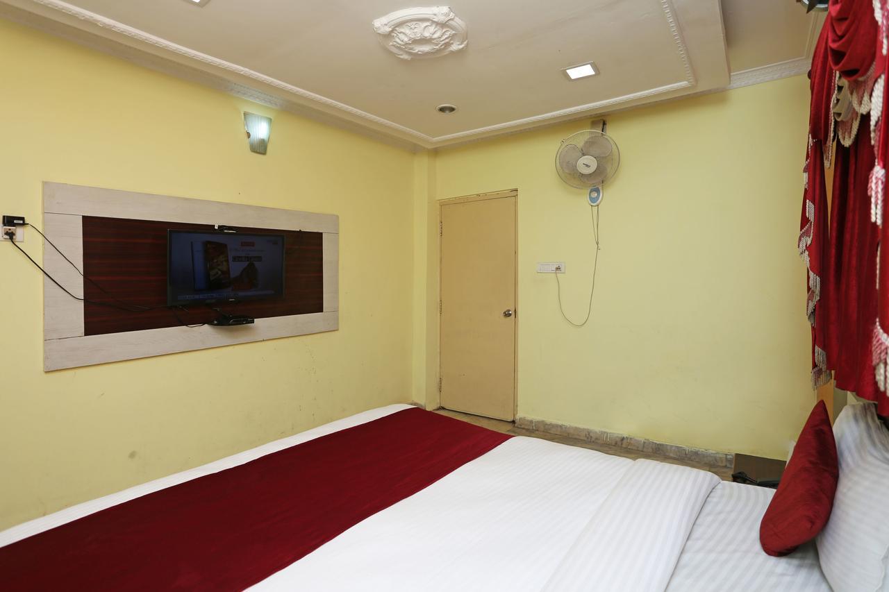 Oyo 4526 Jaydev Vihar Hotel Бхубанешвар Екстериор снимка